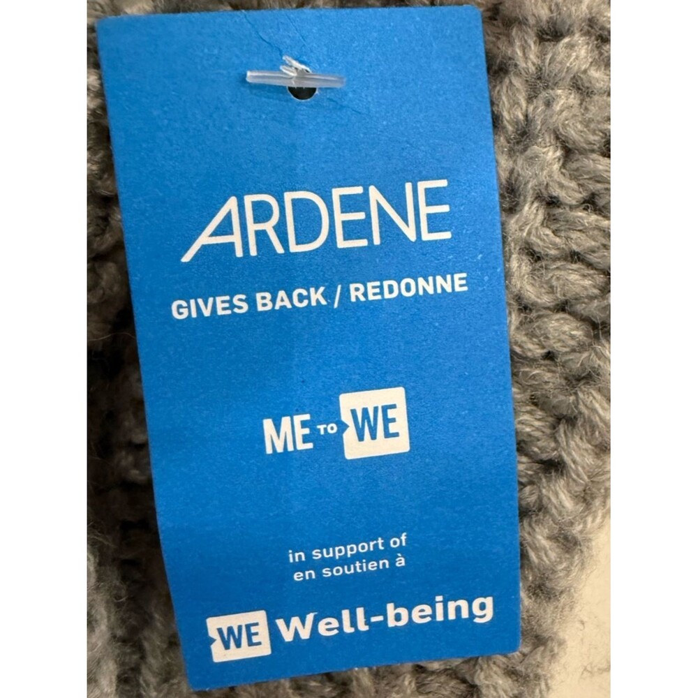 Ardene Basic Collection Long Sleeve Gray Crewneck Pullover Sweater. Medium. NEW. - Picture 6 of 8